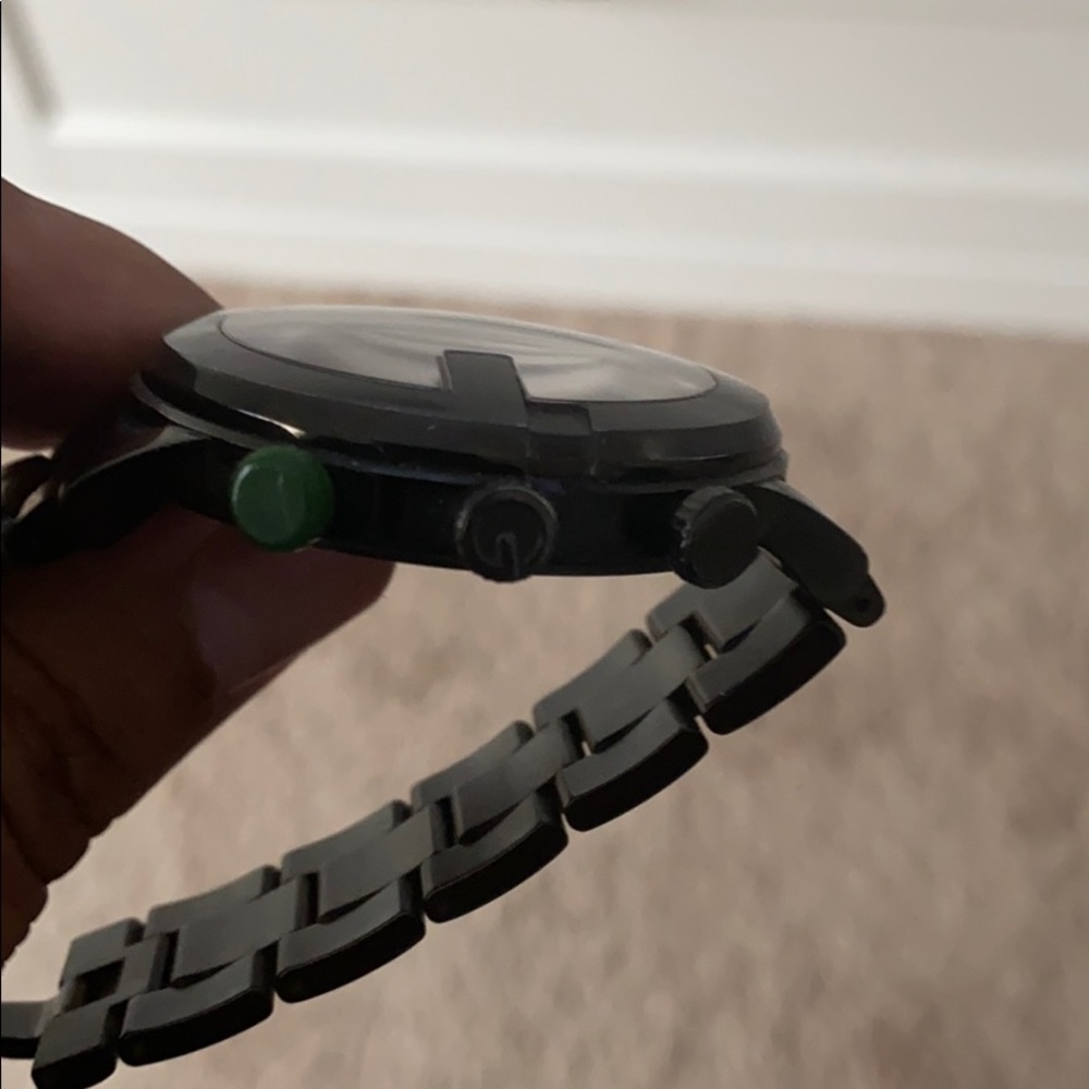 Gucci watch - Picture 4 of 5